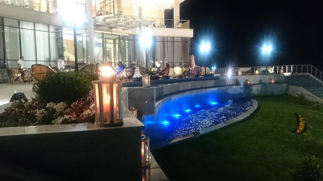 Sheki Park Hotel Bagian luar foto
