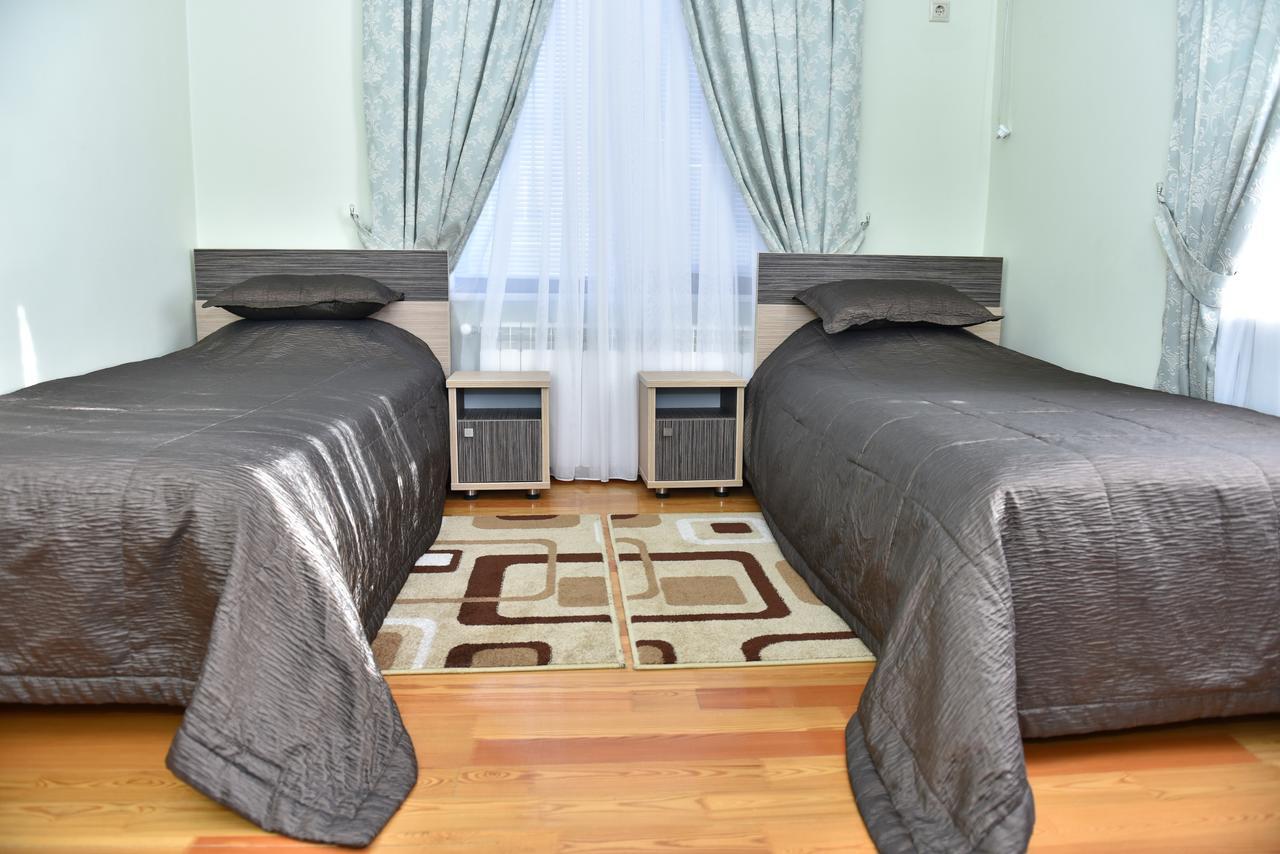 Sheki Park Hotel Bagian luar foto