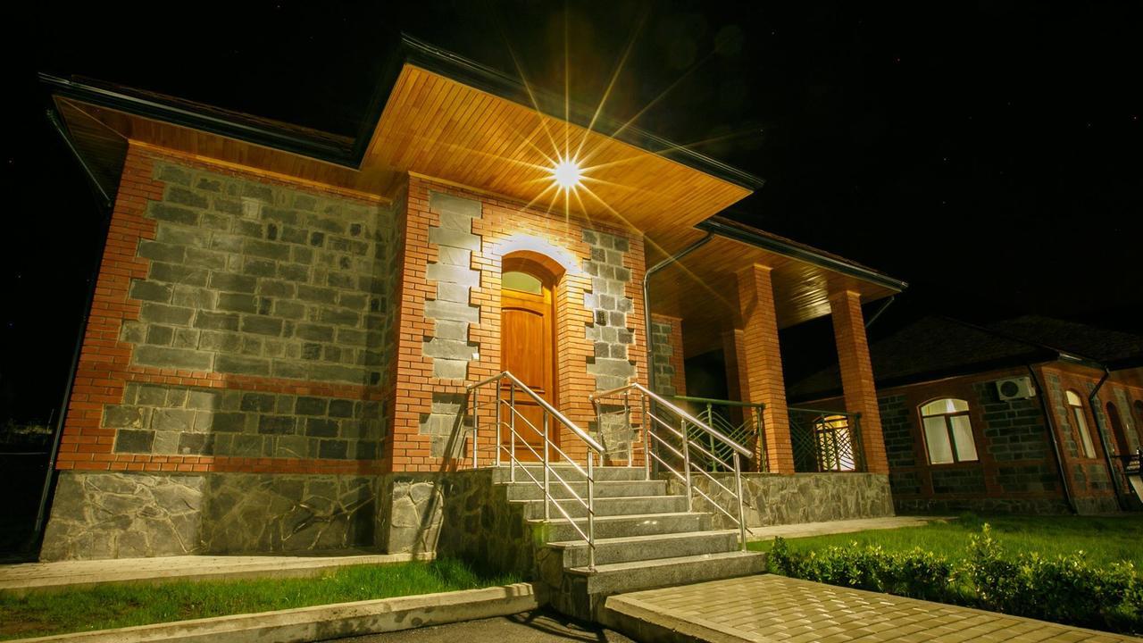 Sheki Park Hotel Bagian luar foto