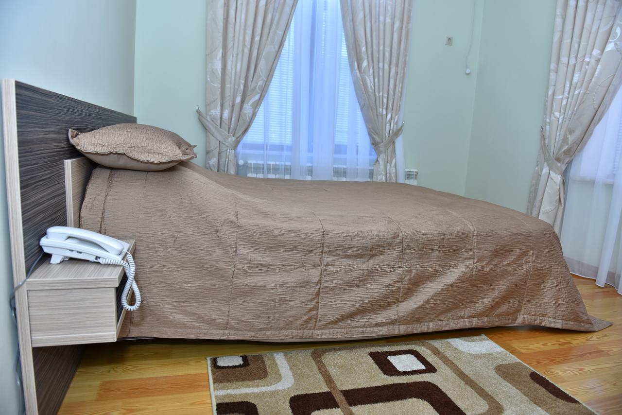 Sheki Park Hotel Bagian luar foto