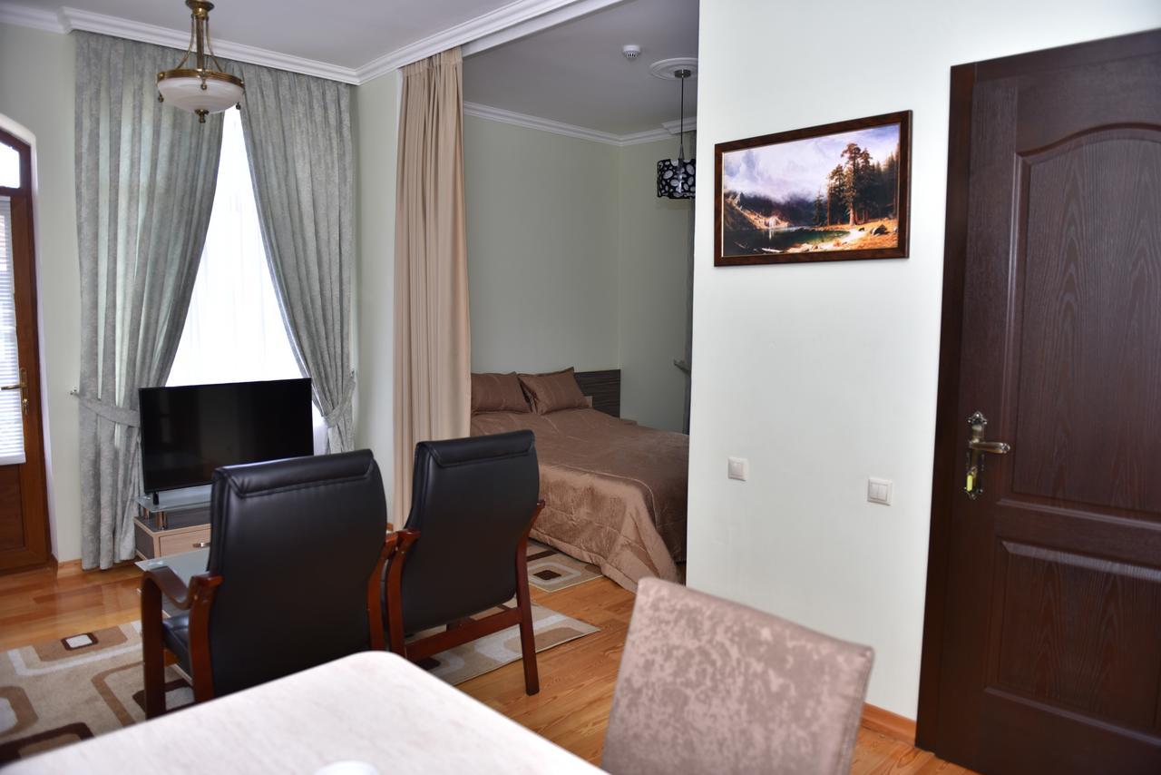 Sheki Park Hotel Bagian luar foto