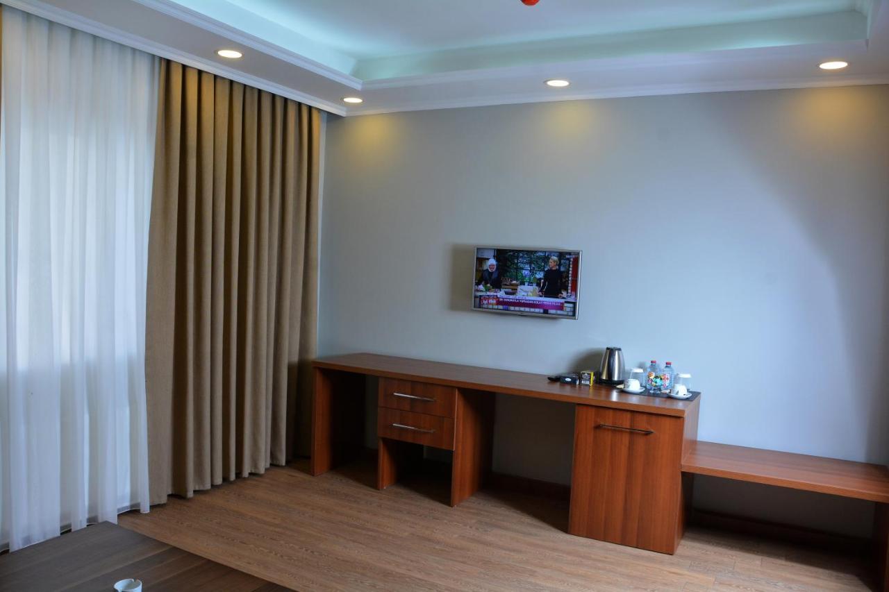 Sheki Park Hotel Bagian luar foto